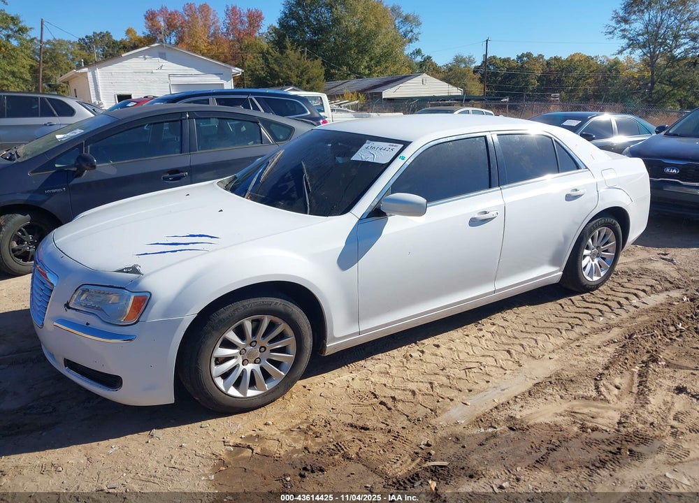 2013 CHRYSLER 300 VIN: 2C3CCAAGXDH727223