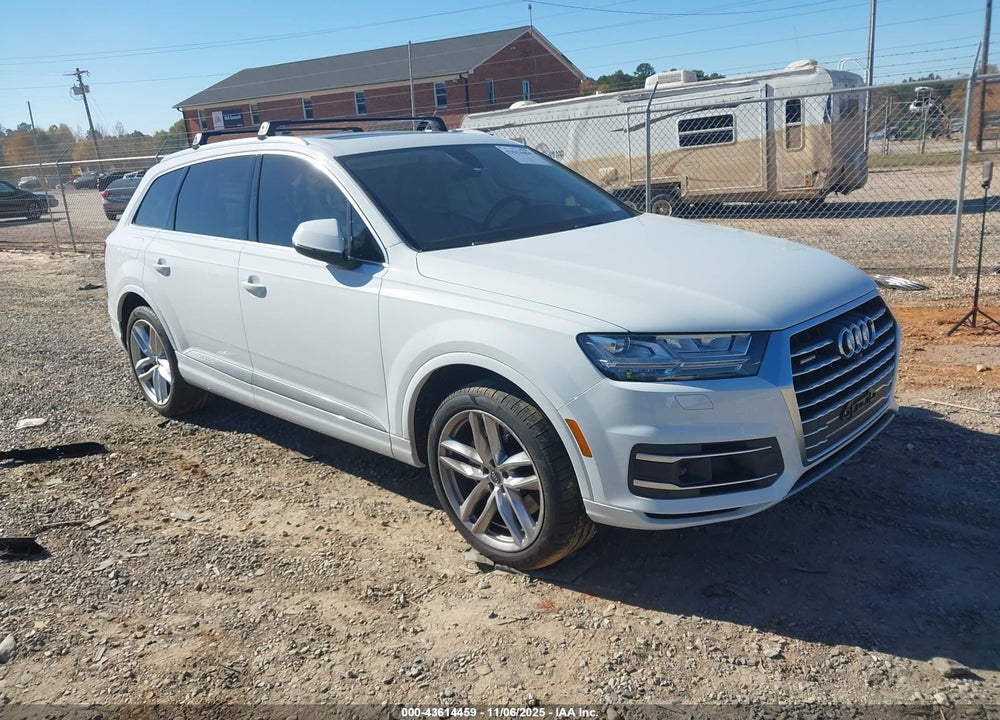 2017 AUDI Q7 3.0T PREMIUM VIN: WA1VAAF7XHD050674