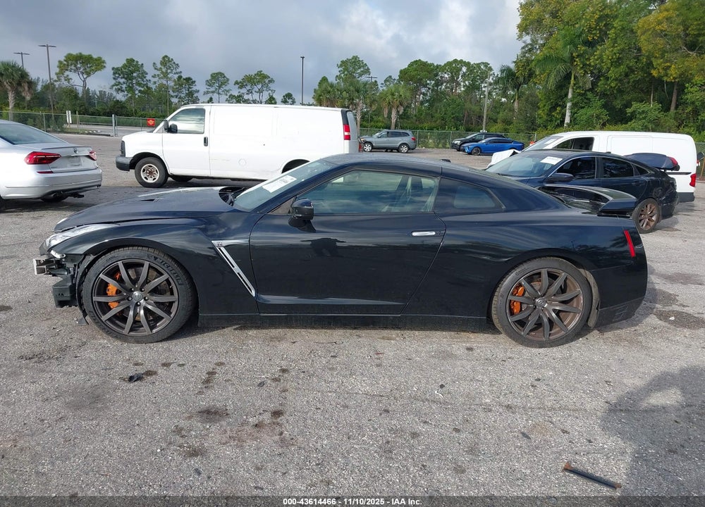 2015 NISSAN GT-R PREMIUM VIN: JN1AR5EF9FM280624