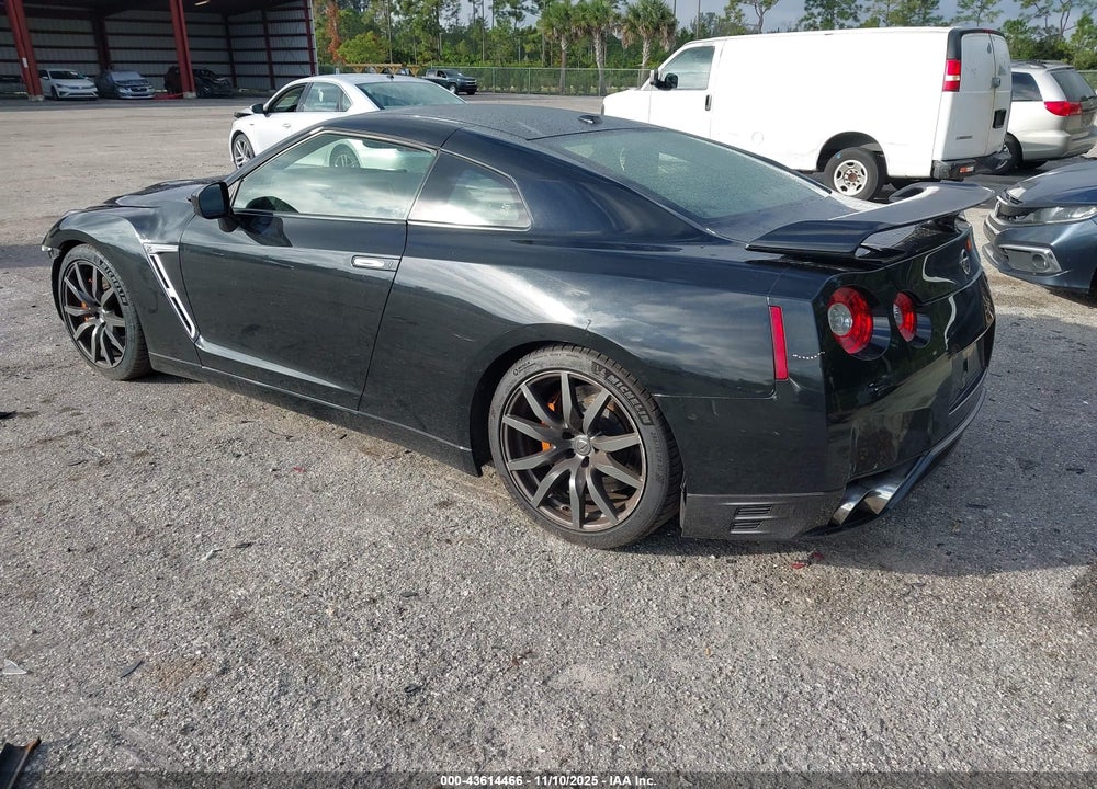 2015 NISSAN GT-R PREMIUM VIN: JN1AR5EF9FM280624