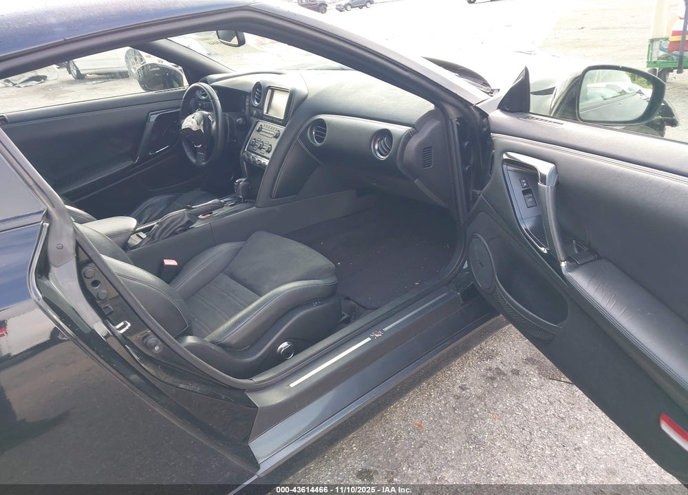 2015 NISSAN GT-R PREMIUM VIN: JN1AR5EF9FM280624