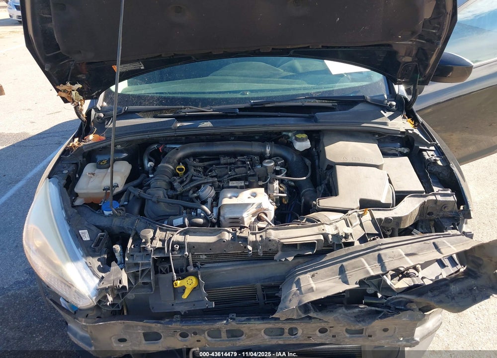 2018 FORD FOCUS SE VIN: 1FADP3FE6JL310516