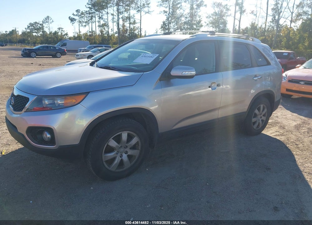 2013 KIA SORENTO VIN: 5XYKT4A6XDG337592