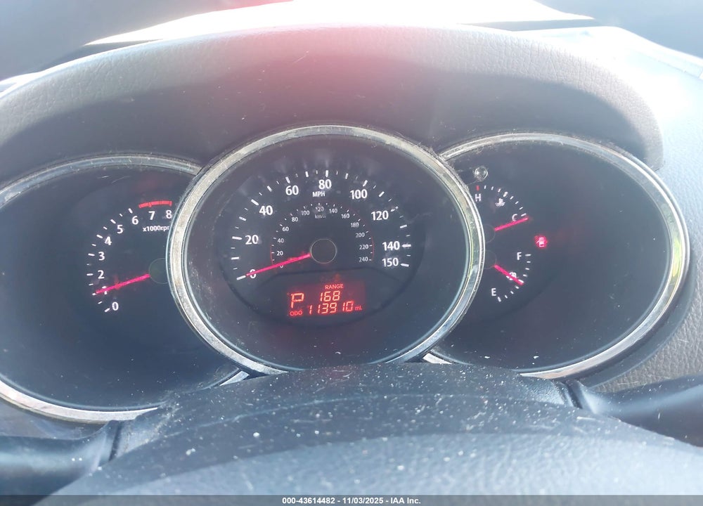 2013 KIA SORENTO VIN: 5XYKT4A6XDG337592