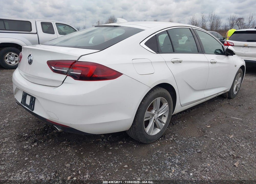 2018 BUICK REGAL SPORTBACK PREFERRED VIN: W04GL6SXXJ1145992