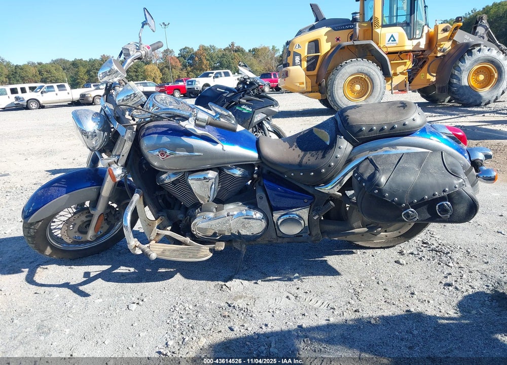 2010 KAWASAKI VN900 D VIN: JKAVN2D18AA039088