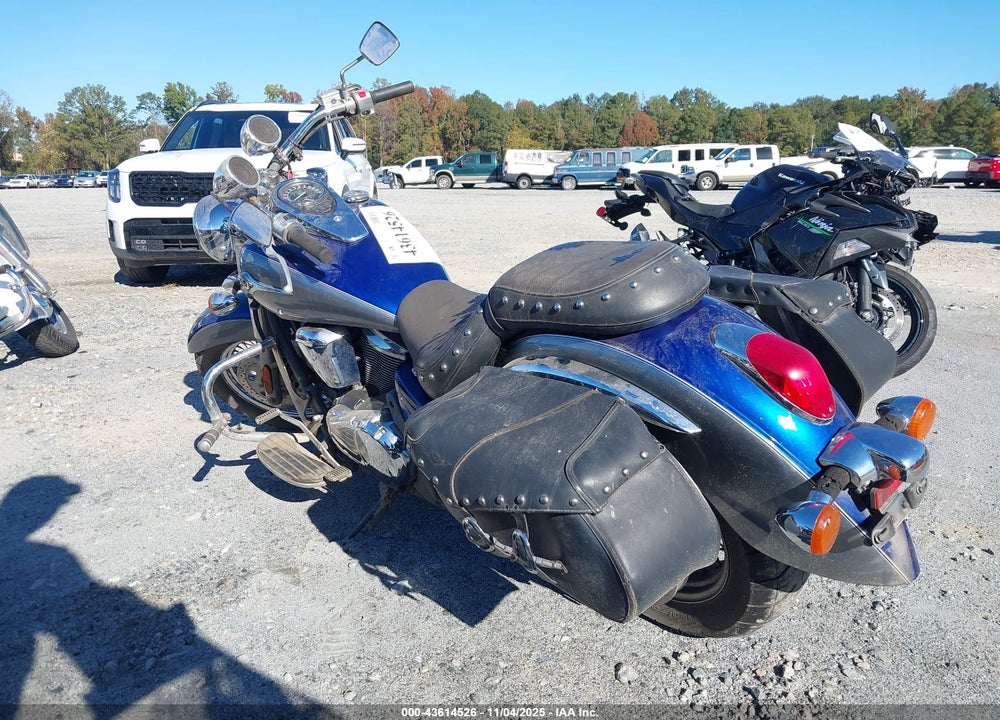 2010 KAWASAKI VN900 D VIN: JKAVN2D18AA039088
