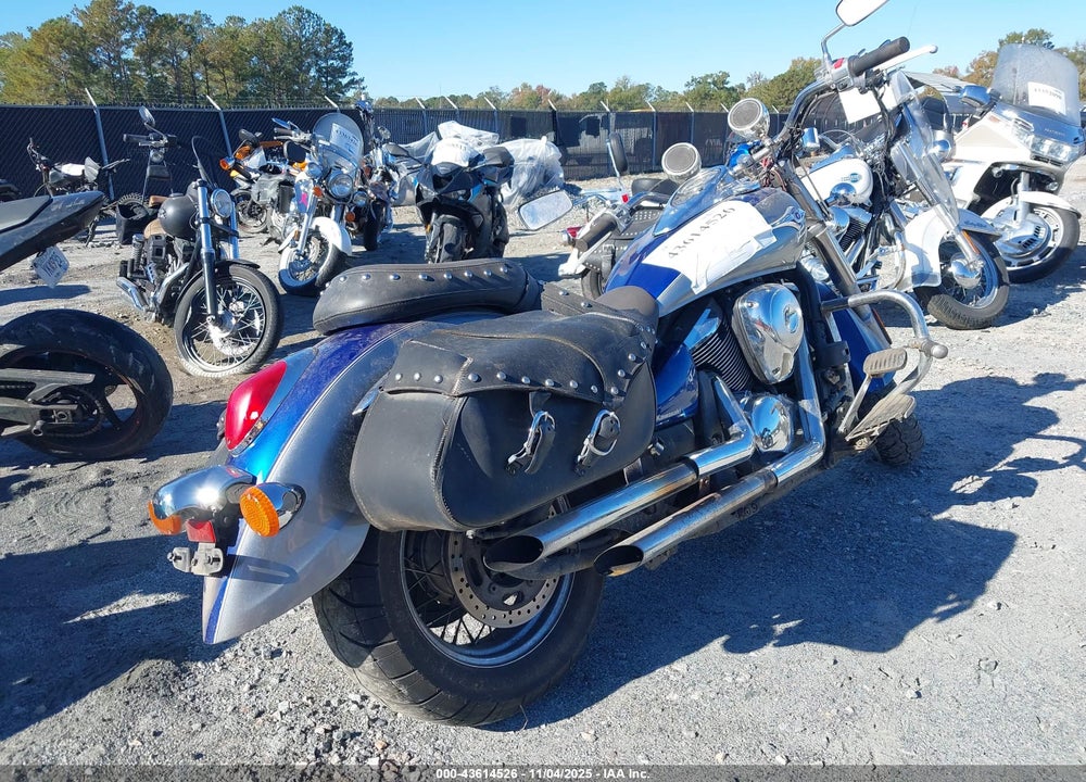 2010 KAWASAKI VN900 D VIN: JKAVN2D18AA039088