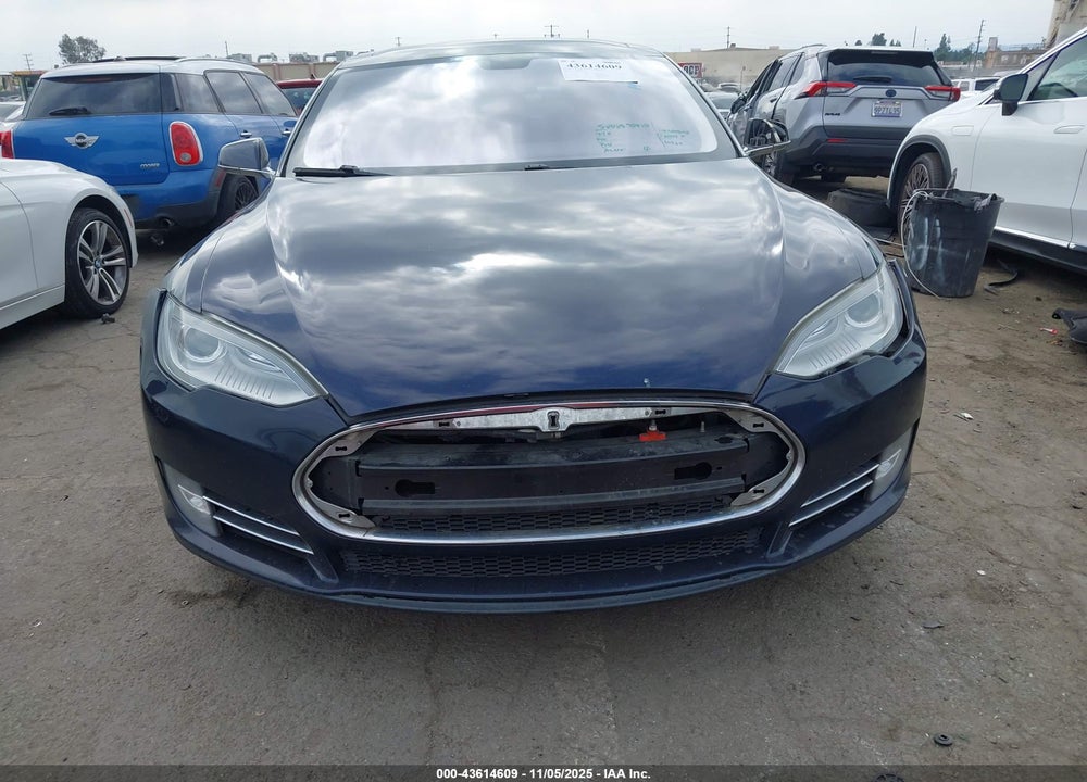 2013 TESLA MODEL S VIN: 5YJSA1AG0DFP08683