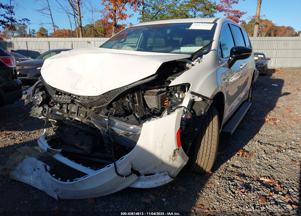 2025 CHRYSLER VOYAGER LX VIN: 2C4RC1CG7SR580417