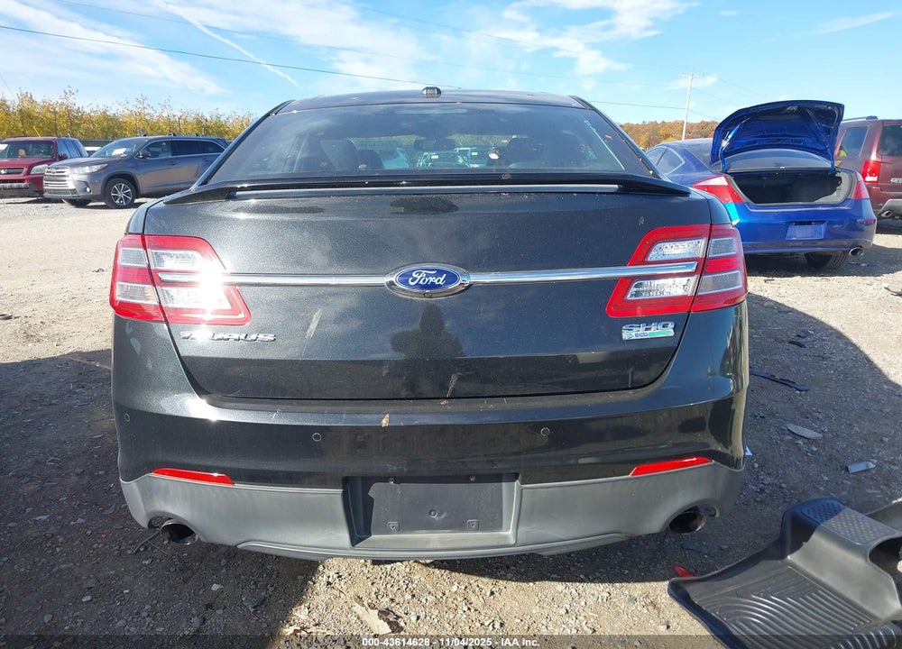 2014 FORD TAURUS SHO VIN: 1FAHP2KT2EG135969