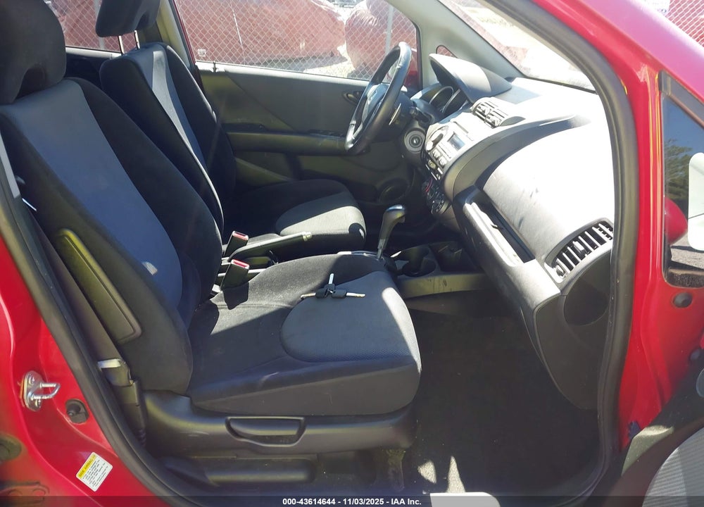 2008 HONDA FIT SPORT VIN: JHMGD38678S015770