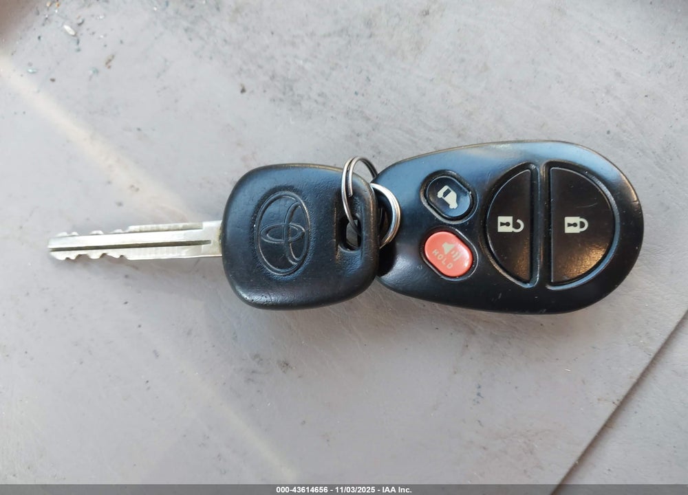 2006 TOYOTA SIENNA VIN: 5TDZA23C76S551070