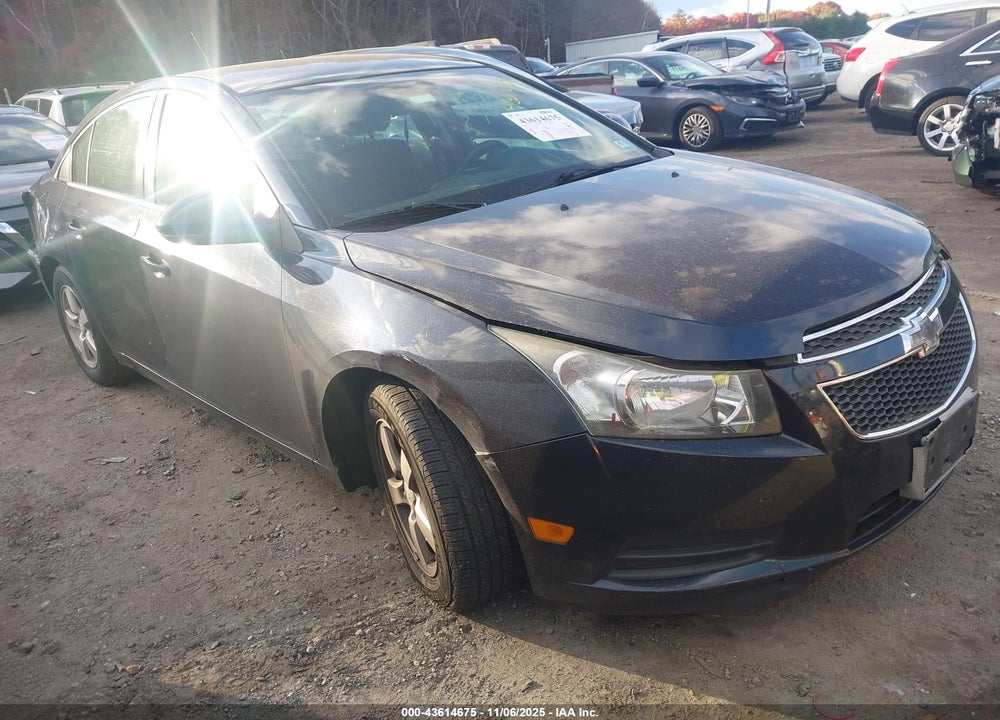 2014 CHEVROLET CRUZE 1LT AUTO VIN: 1G1PC5SB2E7298429