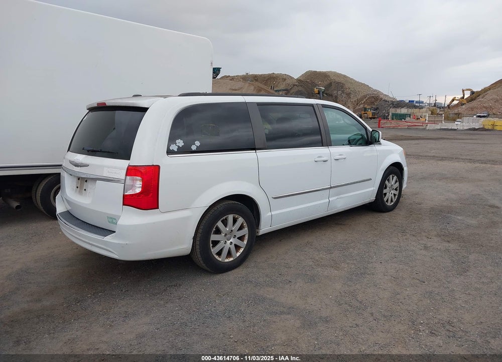 2014 CHRYSLER TOWN & COUNTRY TOURING VIN: 2C4RC1BG1ER272939