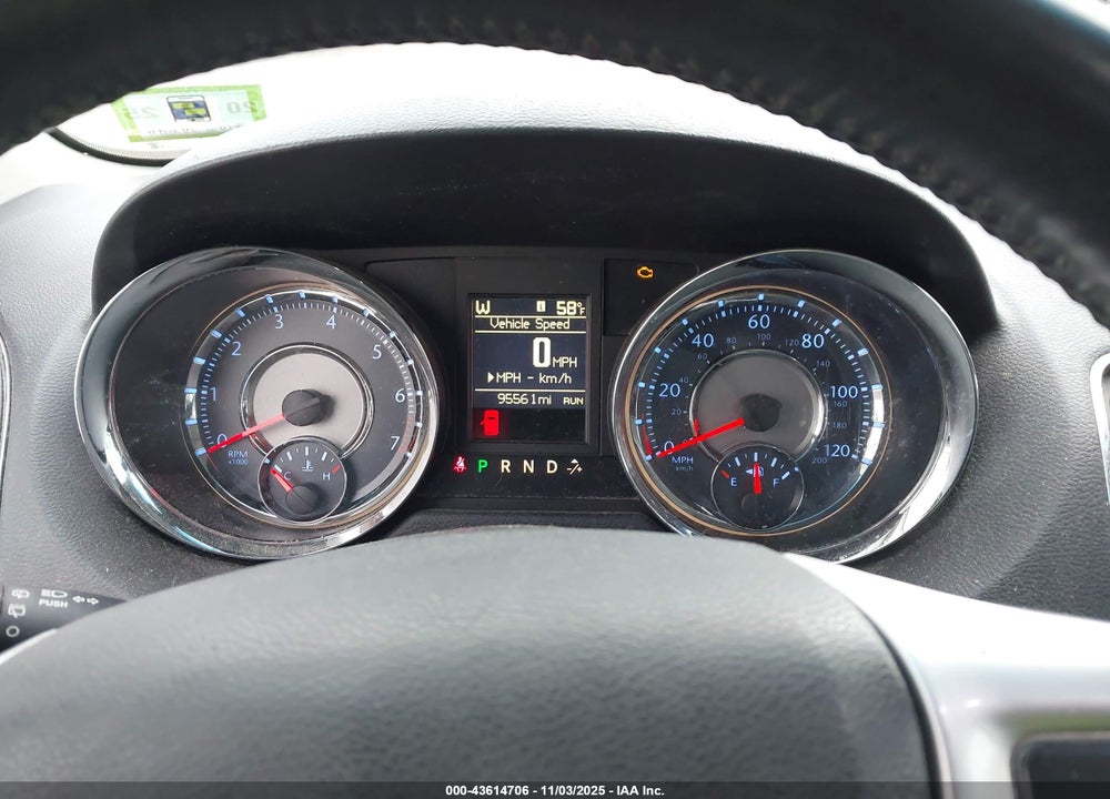 2014 CHRYSLER TOWN & COUNTRY TOURING VIN: 2C4RC1BG1ER272939