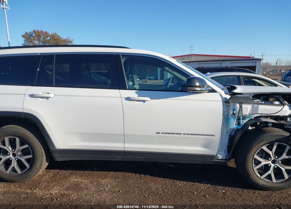 2024 JEEP GRAND CHEROKEE L VIN: 1C4RJKBG4R8549659