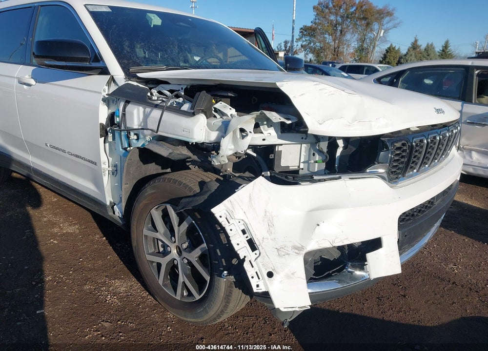 2024 JEEP GRAND CHEROKEE L VIN: 1C4RJKBG4R8549659