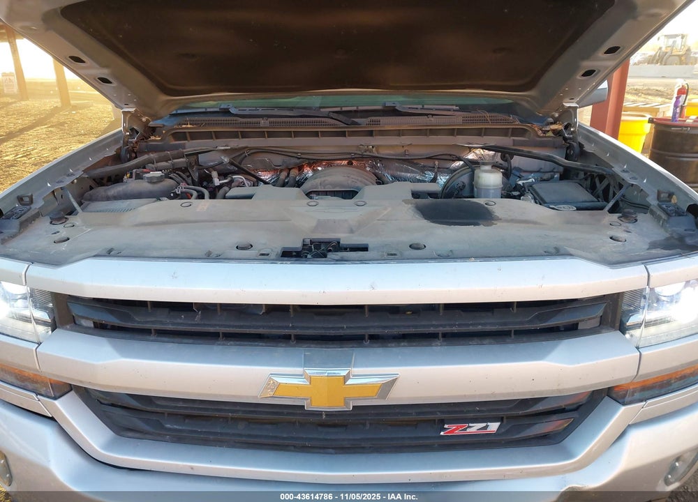 2017 CHEVROLET SILVERADO 1500 2LT VIN: 3GCUKREC6HG403216