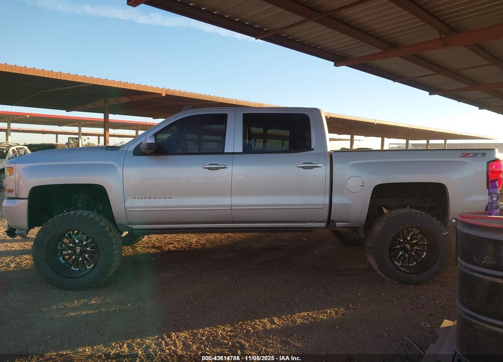 2017 CHEVROLET SILVERADO 1500 2LT VIN: 3GCUKREC6HG403216