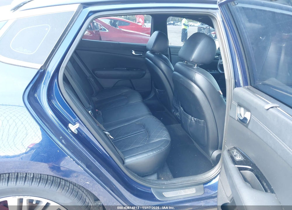 2016 KIA OPTIMA VIN: 5XXGV4L24GG085583