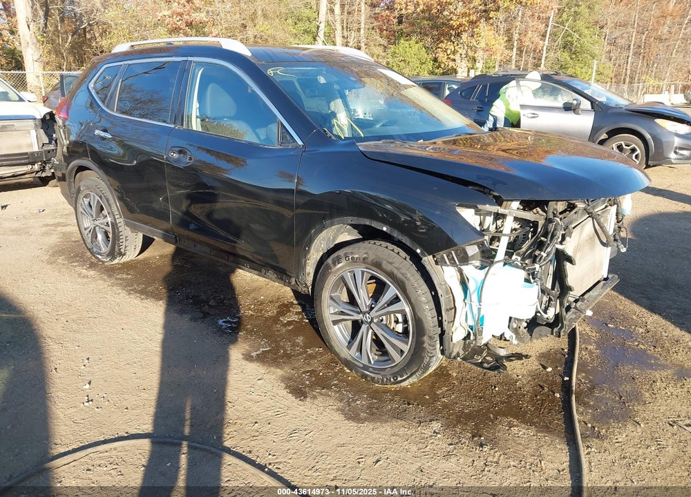 2019 NISSAN ROGUE SV VIN: 5N1AT2MV1KC800364