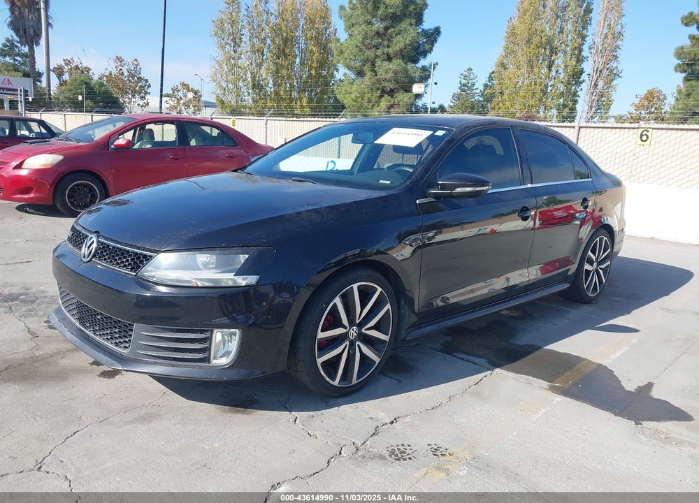 2013 VOLKSWAGEN JETTA GLI AUTOBAHN VIN: 3VW4T7AJ3DM448063