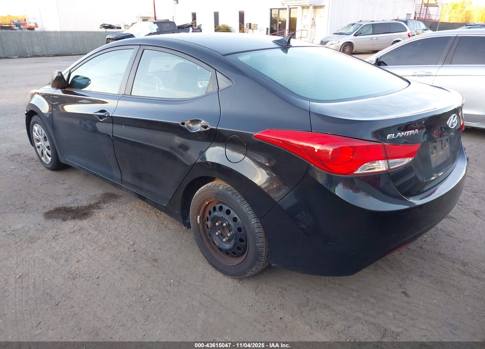 2012 HYUNDAI ELANTRA GLS VIN: 5NPDH4AE7CH098866