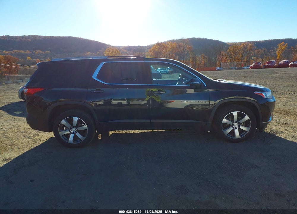 2018 CHEVROLET TRAVERSE 3LT VIN: 1GNEVHKW2JJ178759