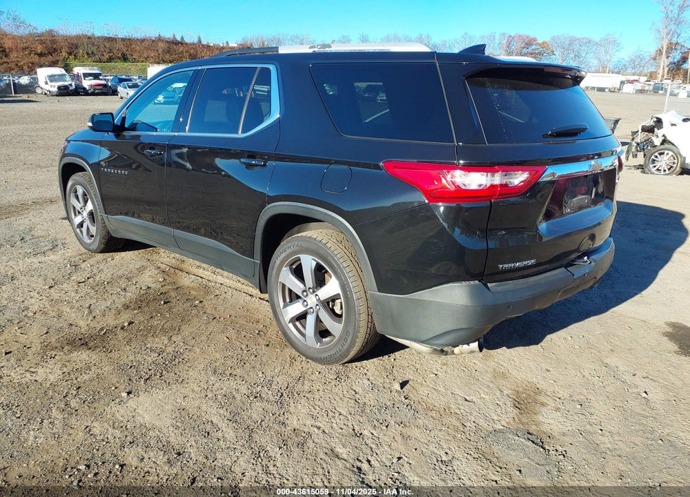 2018 CHEVROLET TRAVERSE 3LT VIN: 1GNEVHKW2JJ178759