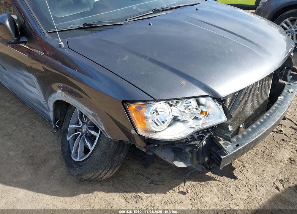 2017 DODGE GRAND CARAVAN SXT VIN: 2C4RDGCG3HR806297