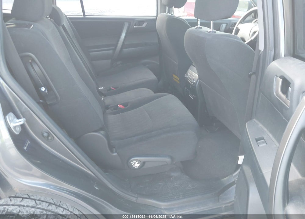 2008 TOYOTA HIGHLANDER VIN: JTEDS44A682041668