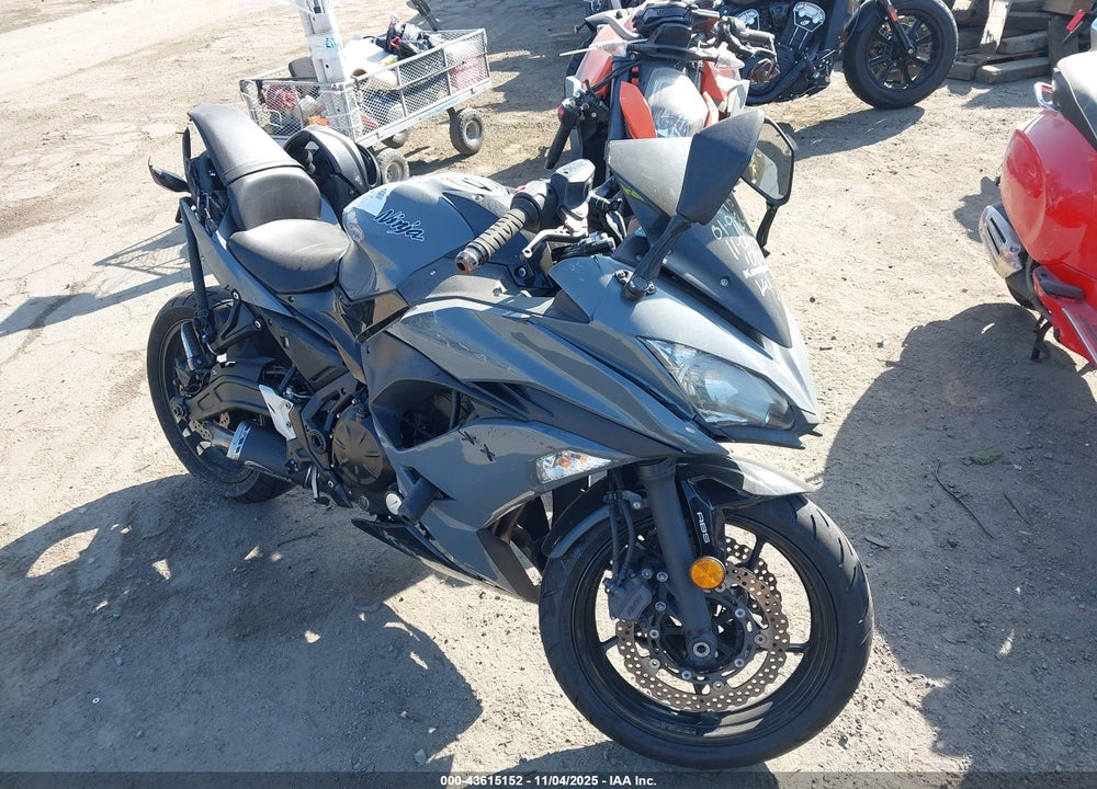 2018 KAWASAKI EX650 F VIN: JKAEXEK11JDA26361