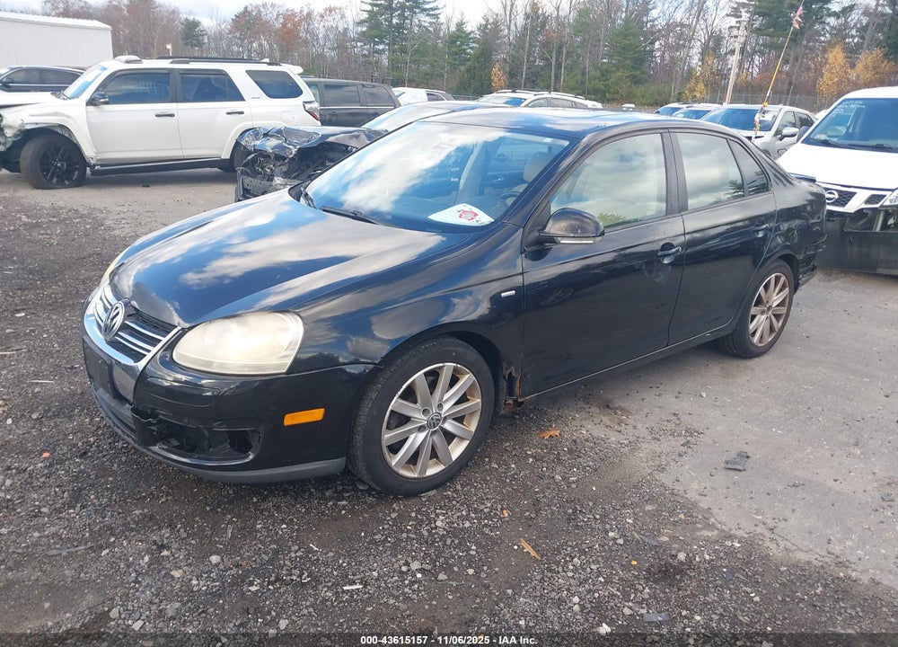 2010 VOLKSWAGEN JETTA WOLFSBURG EDITION VIN: 3VWRJ7AJ8AM020500