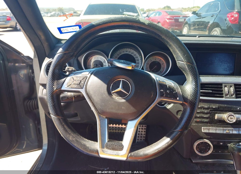 2012 MERCEDES-BENZ C 300 LUXURY 4MATIC/SPORT 4MATIC VIN: WDDGF8BB1CA599067