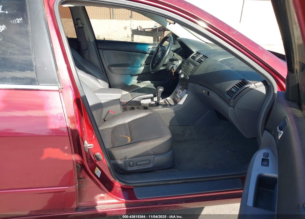 2004 HONDA ACCORD 3.0 EX VIN: 1HGCM66514A067585