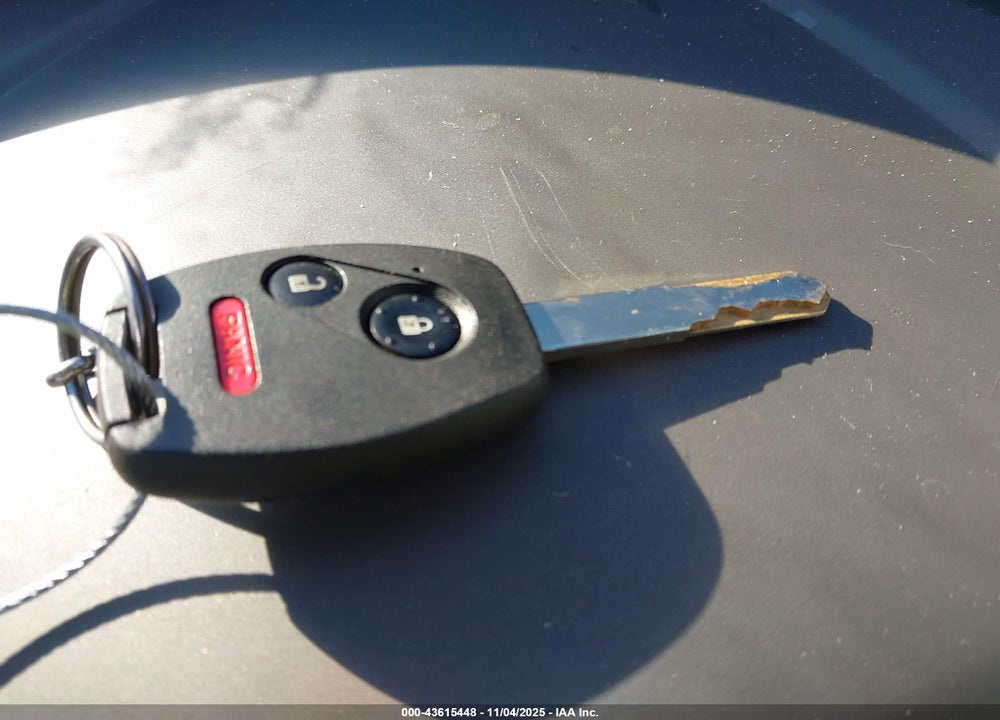 2012 HONDA CIVIC LX VIN: 19XFB2F52CE084661