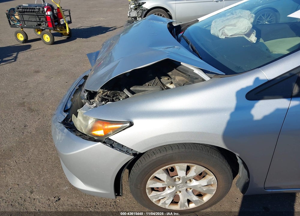 2012 HONDA CIVIC LX VIN: 19XFB2F52CE084661