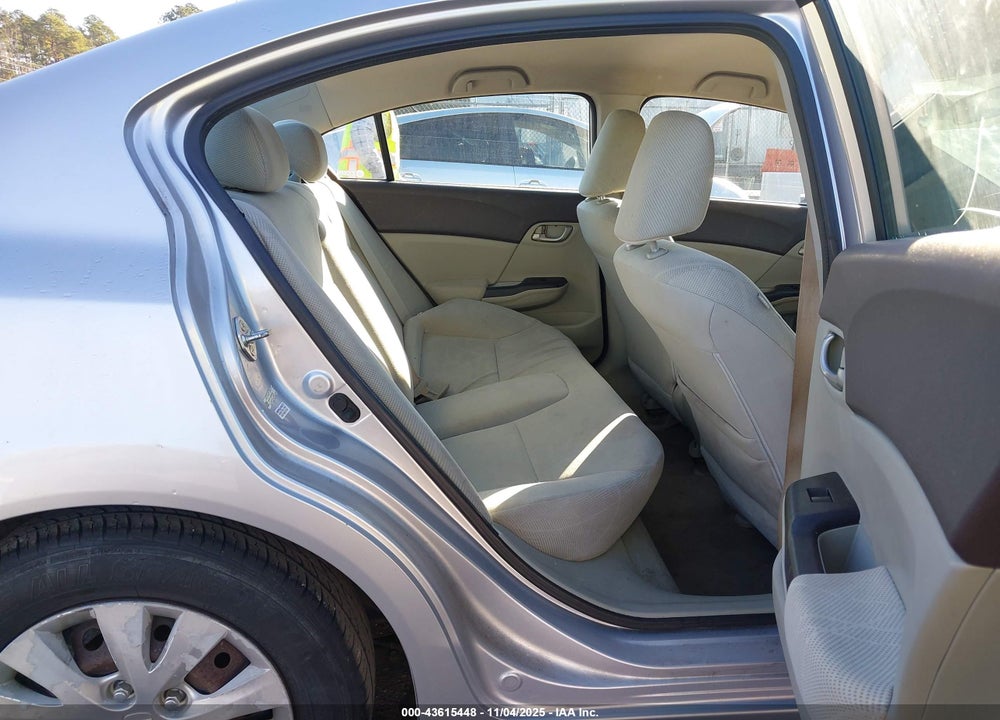 2012 HONDA CIVIC LX VIN: 19XFB2F52CE084661