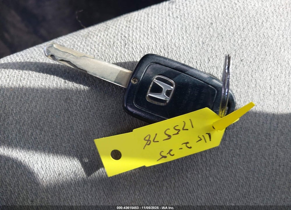 2013 HONDA ACCORD LX VIN: 1HGCR2F36DA175578