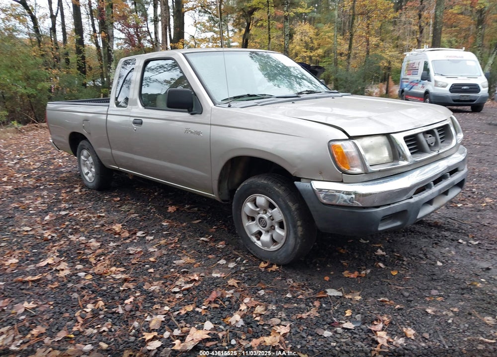 2000 NISSAN FRONTIER VIN: 1N6DD26S2YC417010
