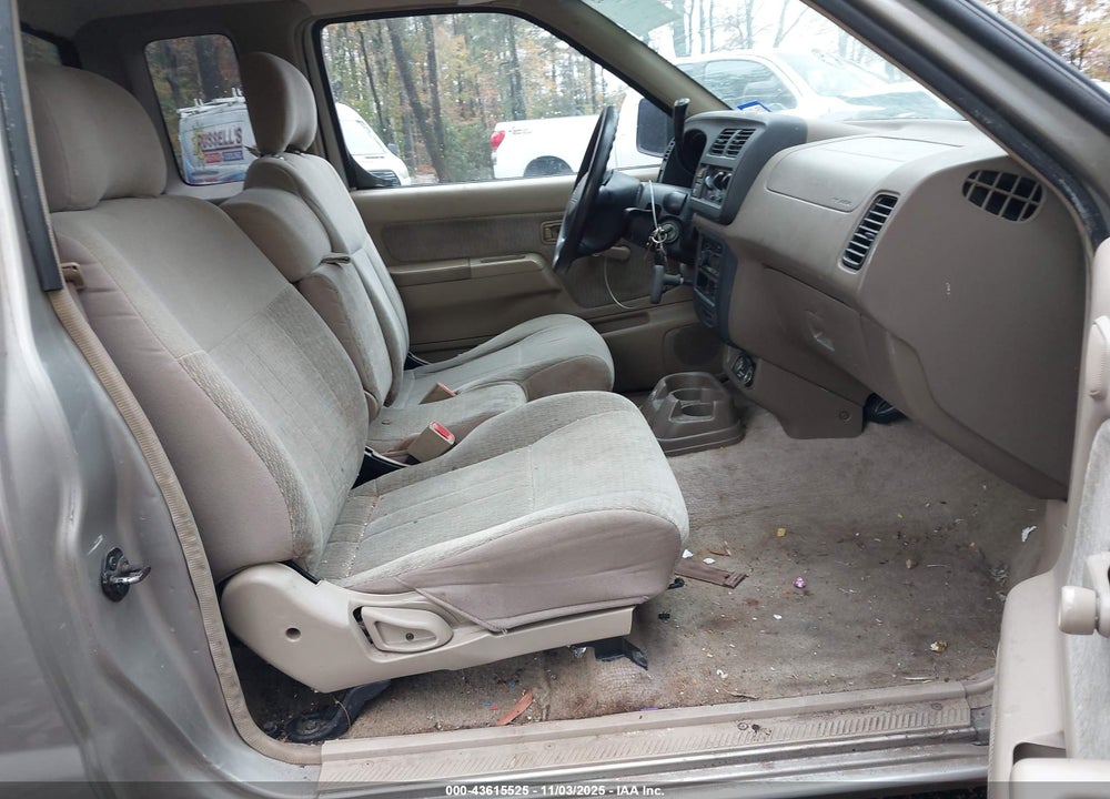 2000 NISSAN FRONTIER VIN: 1N6DD26S2YC417010