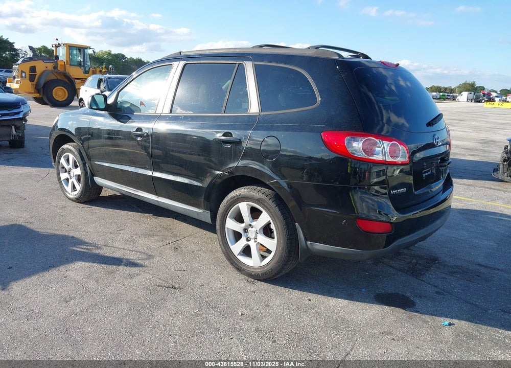 2011 HYUNDAI SANTA FE GLS VIN: 5XYZG3AB4BG044102