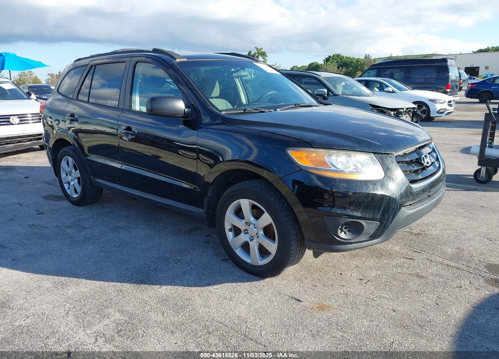 2011 HYUNDAI SANTA FE GLS VIN: 5XYZG3AB4BG044102