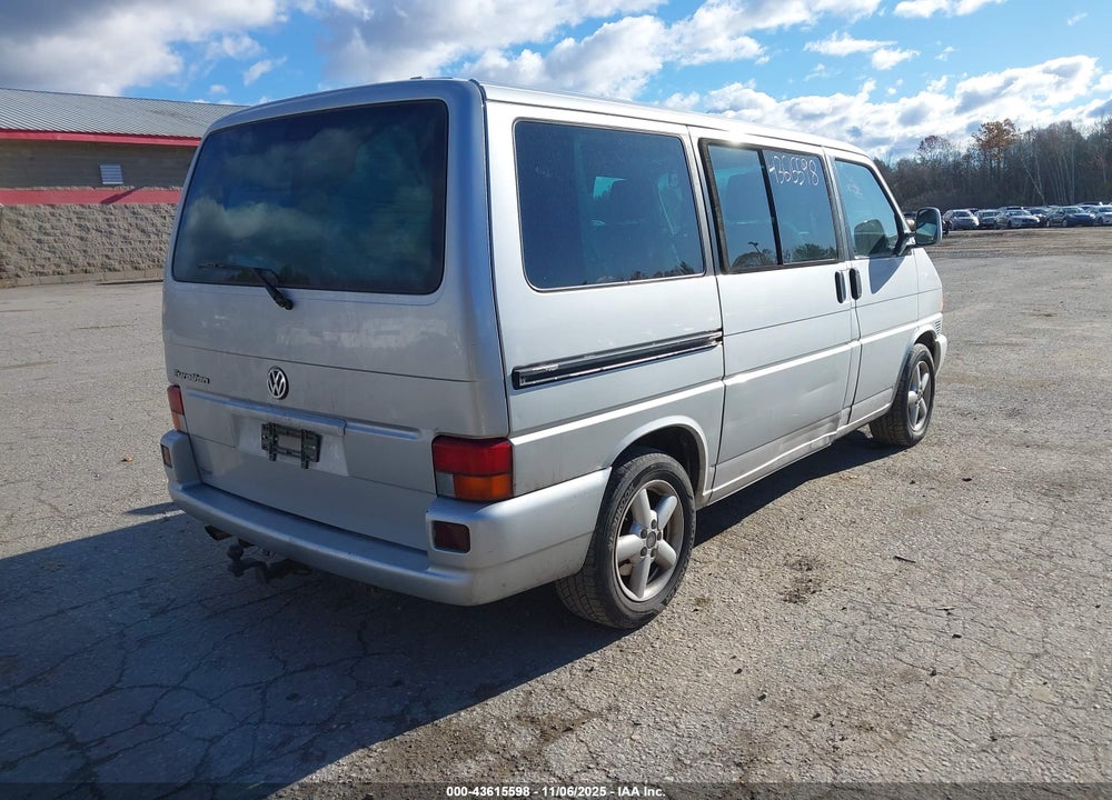 2002 VOLKSWAGEN EUROVAN GLS VIN: WV2KB47032H057122