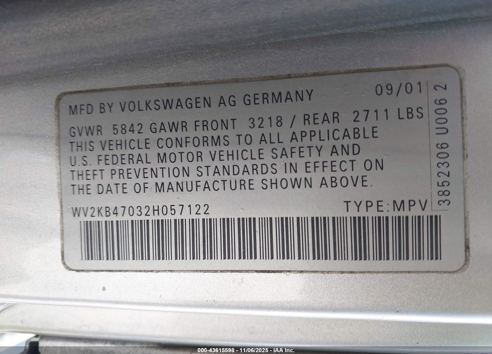 2002 VOLKSWAGEN EUROVAN GLS VIN: WV2KB47032H057122