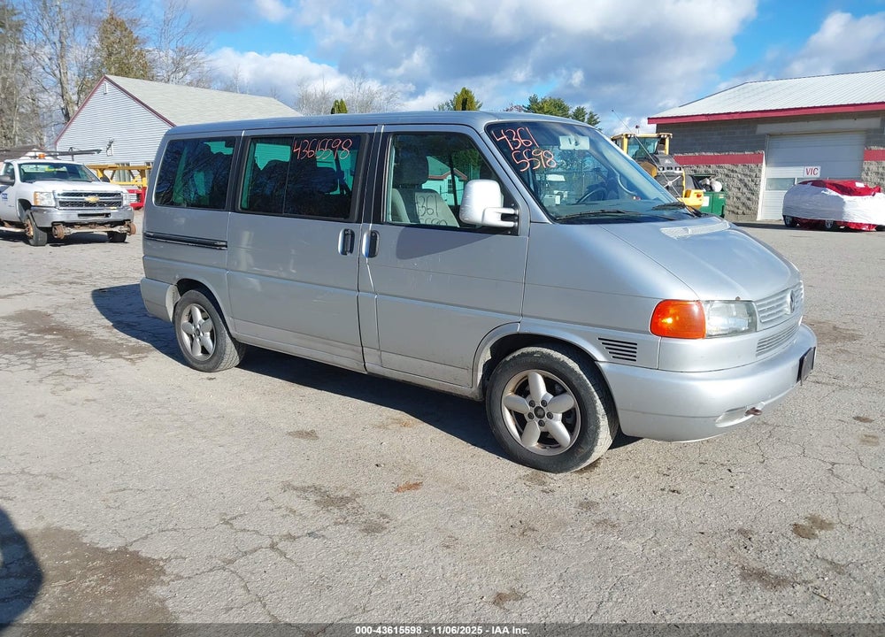 2002 VOLKSWAGEN EUROVAN GLS VIN: WV2KB47032H057122
