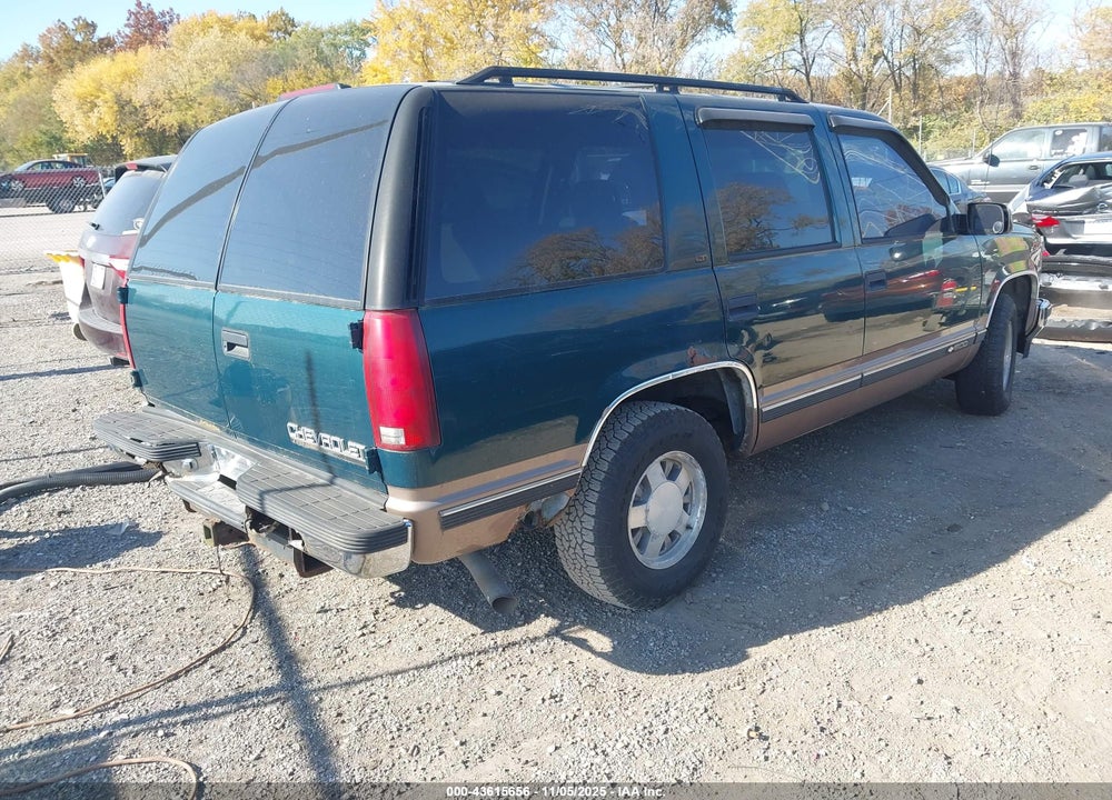 1996 CHEVROLET TAHOE C1500 VIN: 1GNEC13R2TJ348322