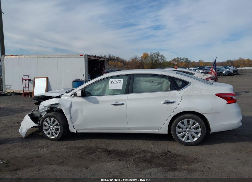 2018 NISSAN SENTRA S VIN: 3N1AB7APXJY316843