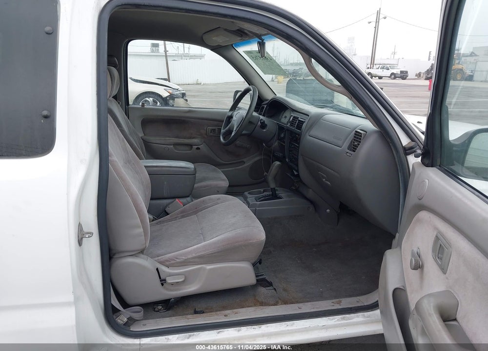 2001 TOYOTA TACOMA VIN: 5TEVL52N21Z851673